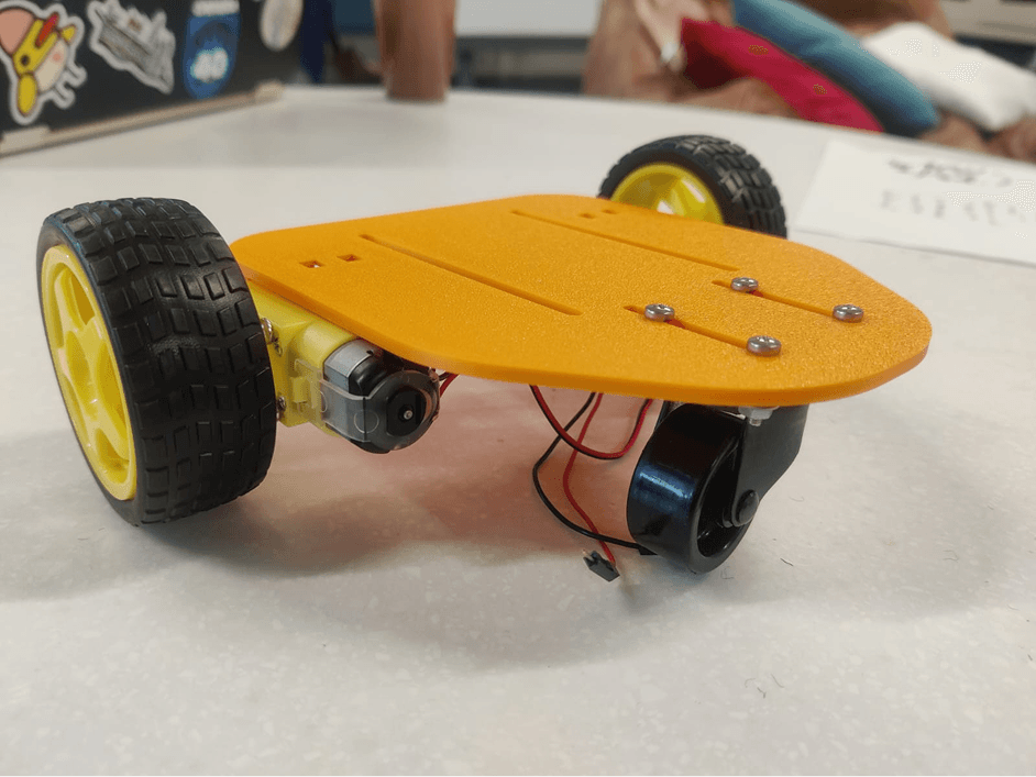 Autonomous Battlebot V1 test platform with motors and caster